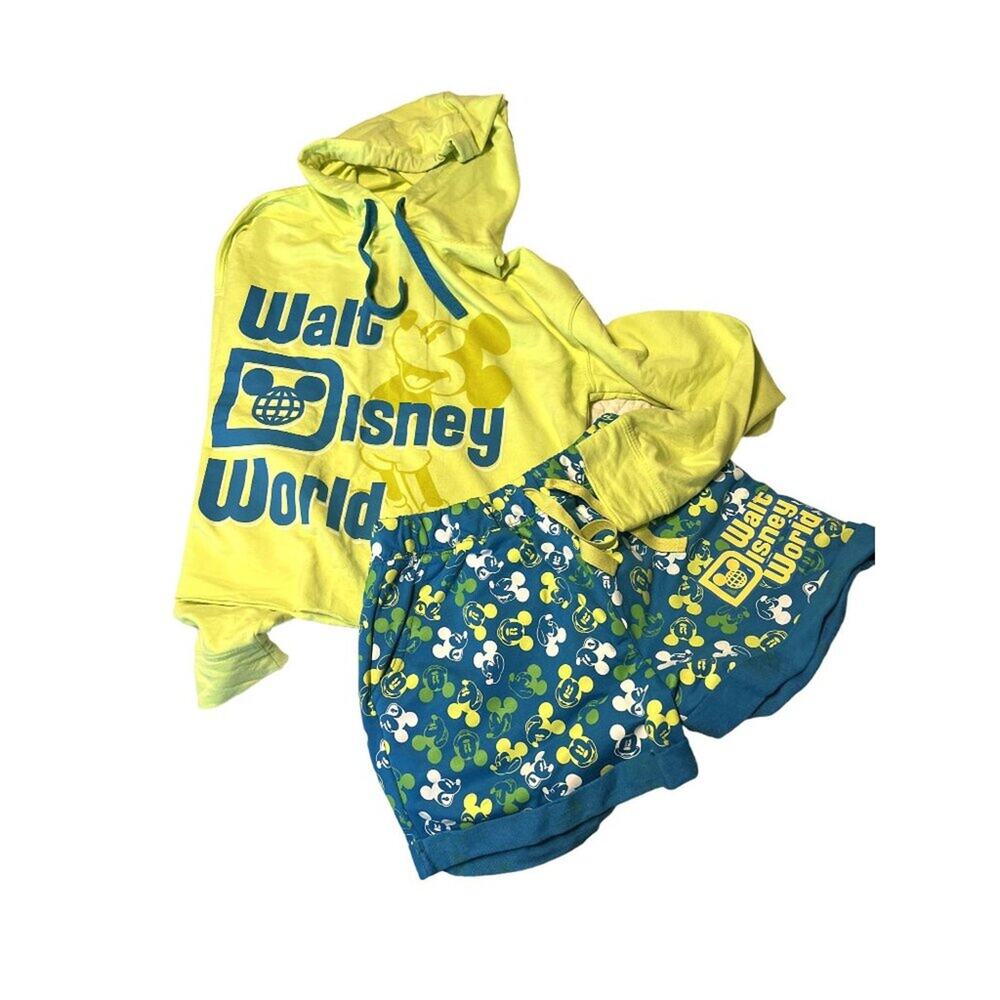 Walt Disney World Cotton Pull On Shorts Women's Size Small New without Tags Clea